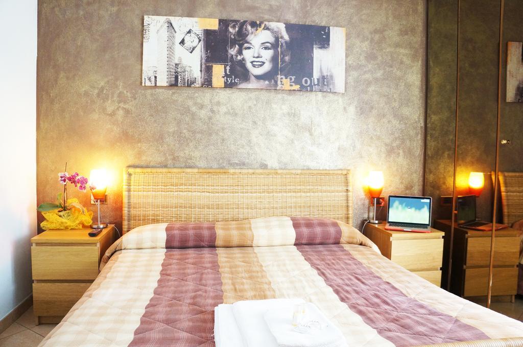 B&B Stephany Тірано Номер фото